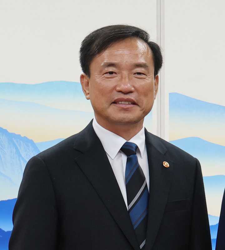 김종철 방송미디어통신위원장
