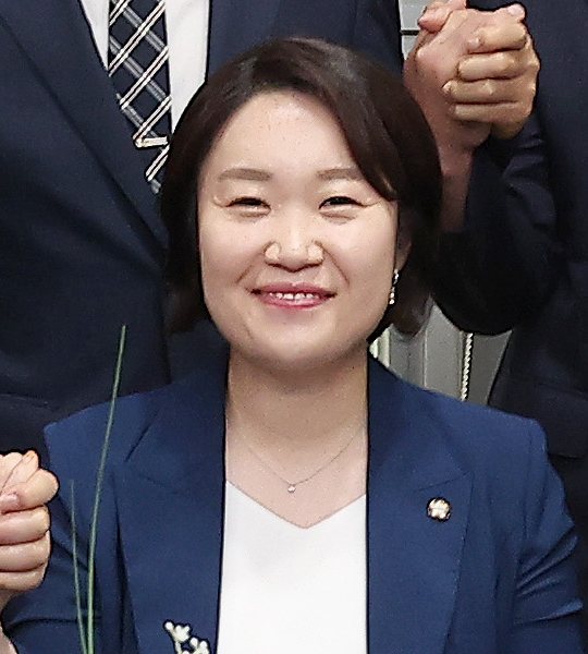 이소영 중소벤처기업부 장관